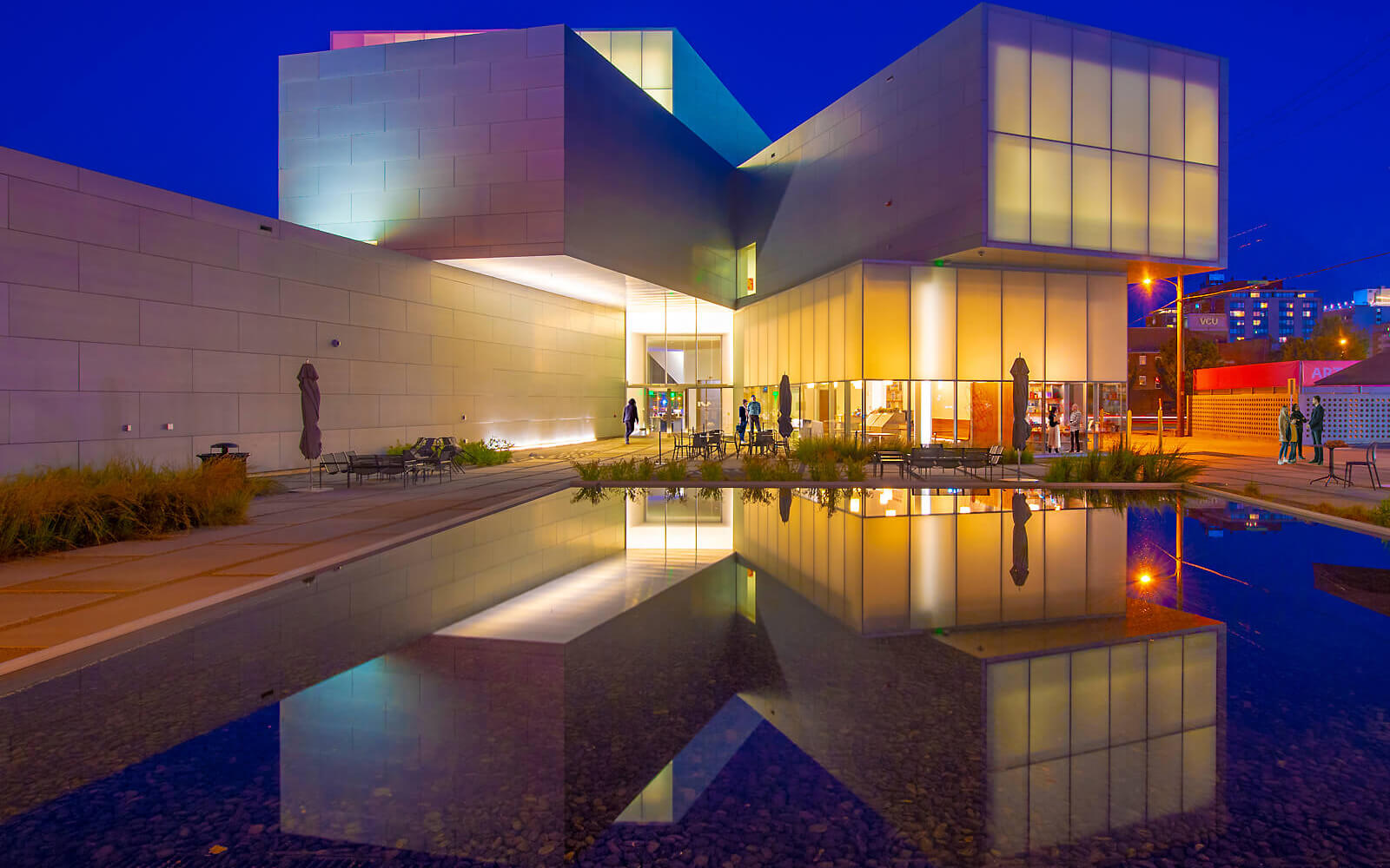 Photo of the Institute for Contemporary Art at VCU building at night